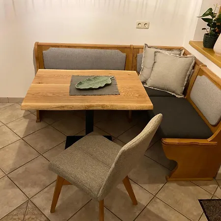 Apartament Sepps *